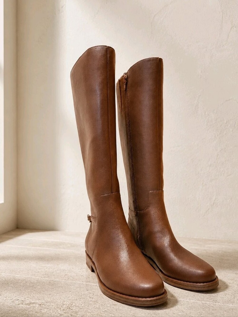 NEW IN BOX Classic Tall Brown Leather Riding Boots - Women's GIANI BERNINI